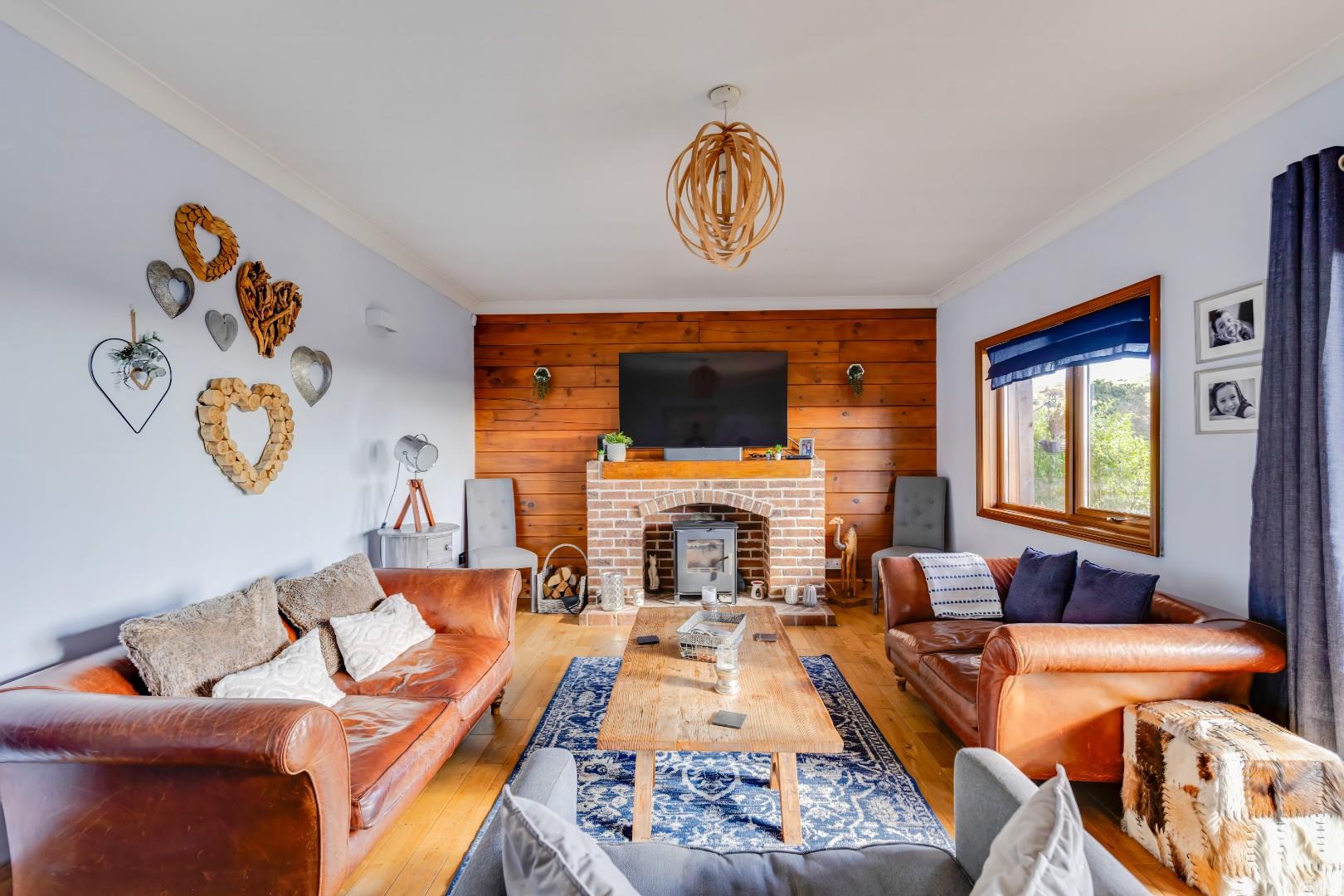 11 Oakmead Road, Llanharan, Pontyclun, Rhondda Cynon Taff, CF72 9FB